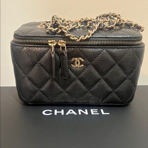 Chanel Black Quilted Crossbody Bag with Gold Chain
